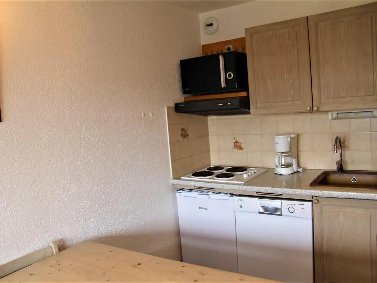 Apartment Charmant Appartement 2 Pieces + 2 Coins Nuit Avec Balcon Au Centre De La Clusaz, Pour 4-6 Personnes - Fr-1-459-175